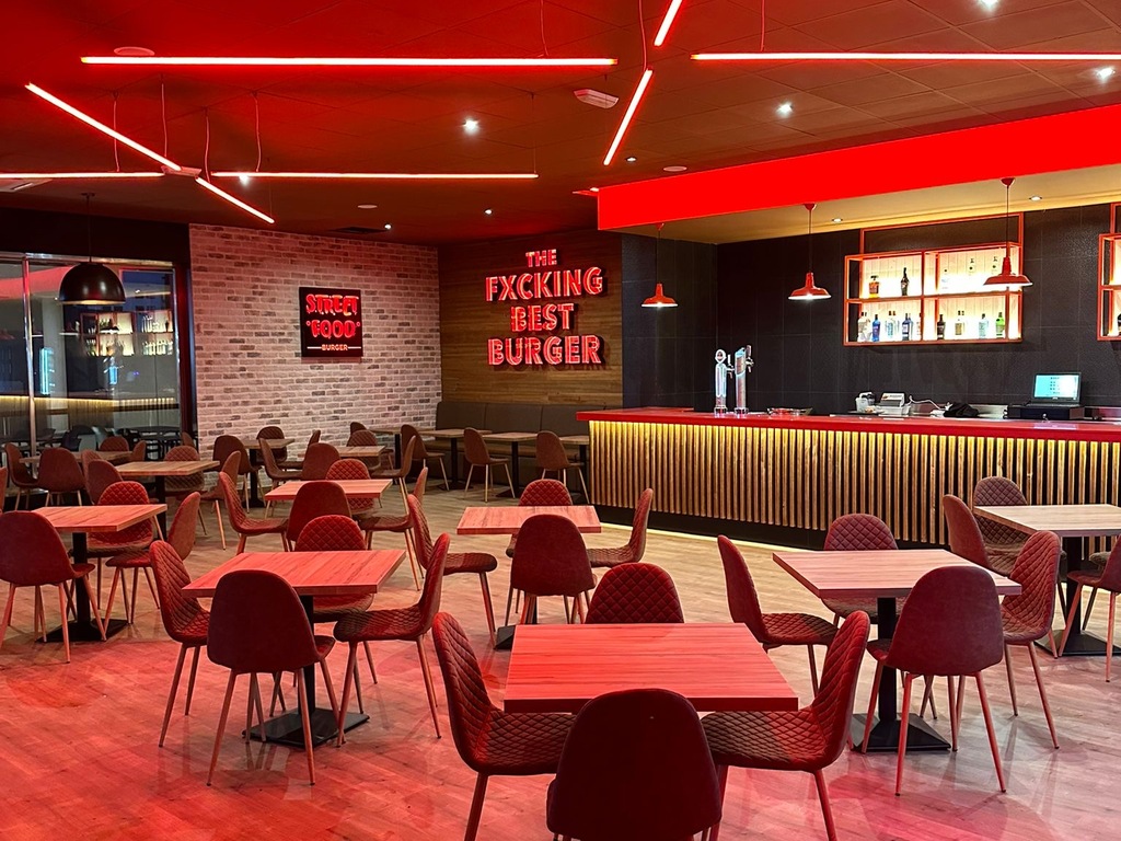 Reforma de hamburguesería en Sevilla