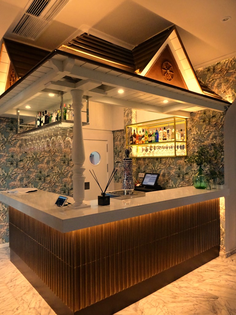 Reforma de bar de hotel en Córdoba