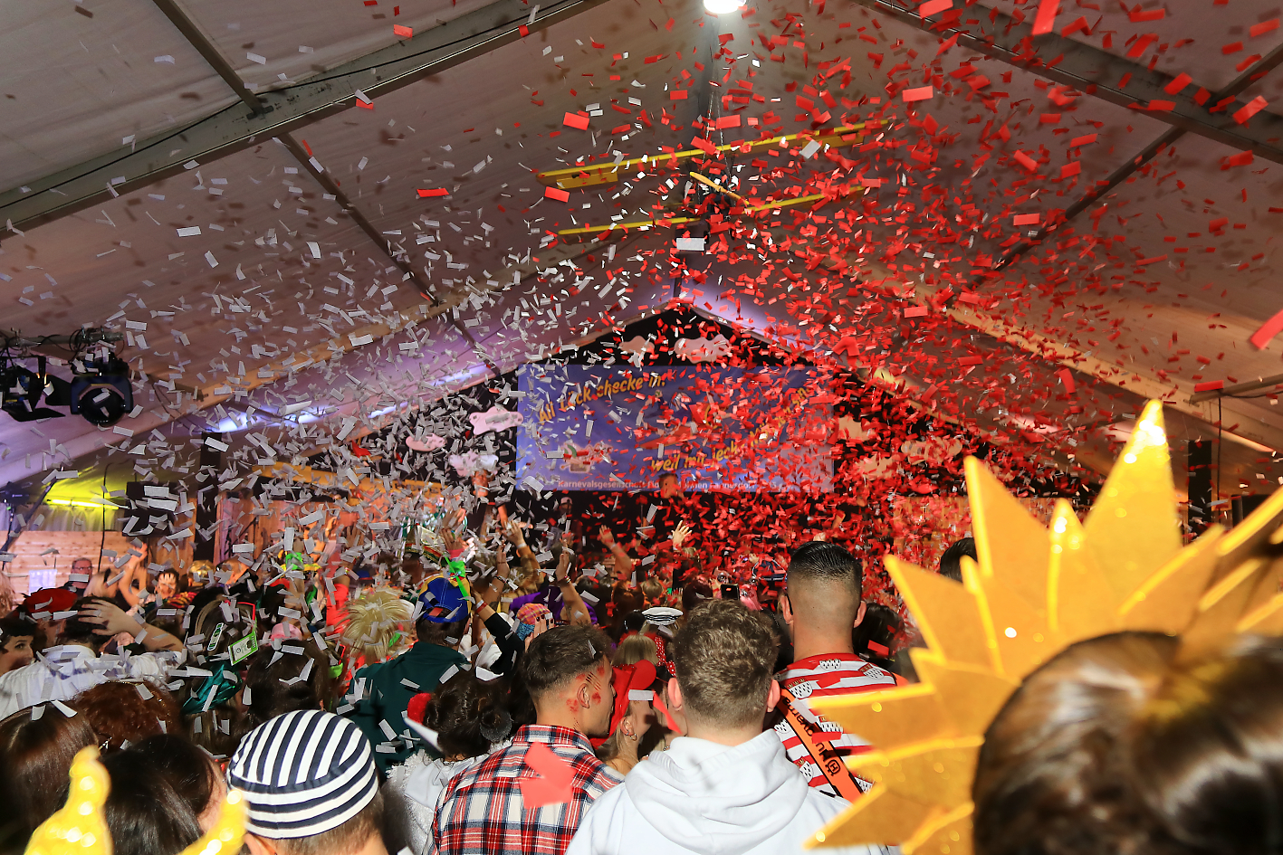 Festzelt KG Fidele Möhnen Lannesdorf 2023
