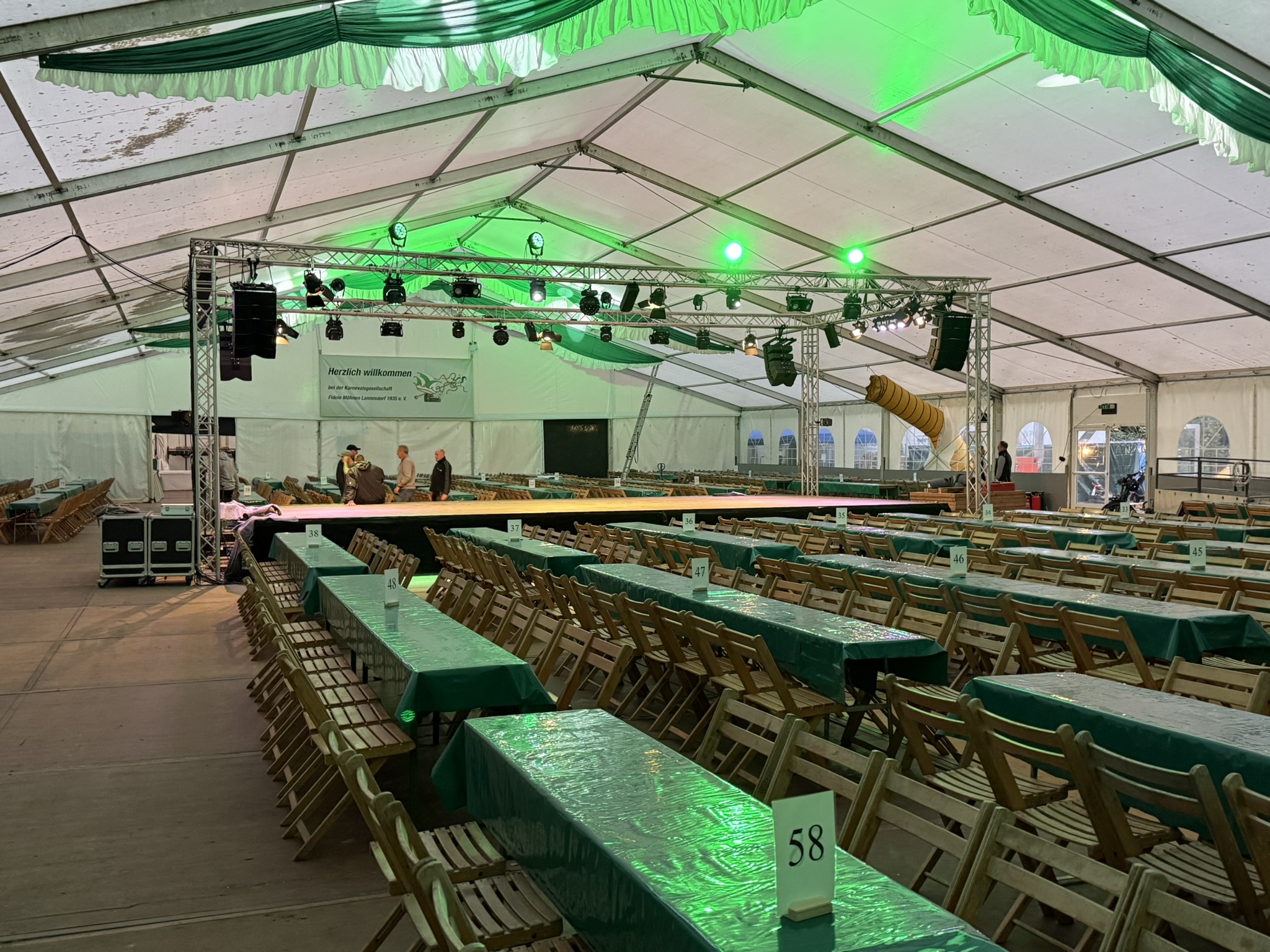 Festzelt KG Fidele Möhnen Lannesdorf 2024