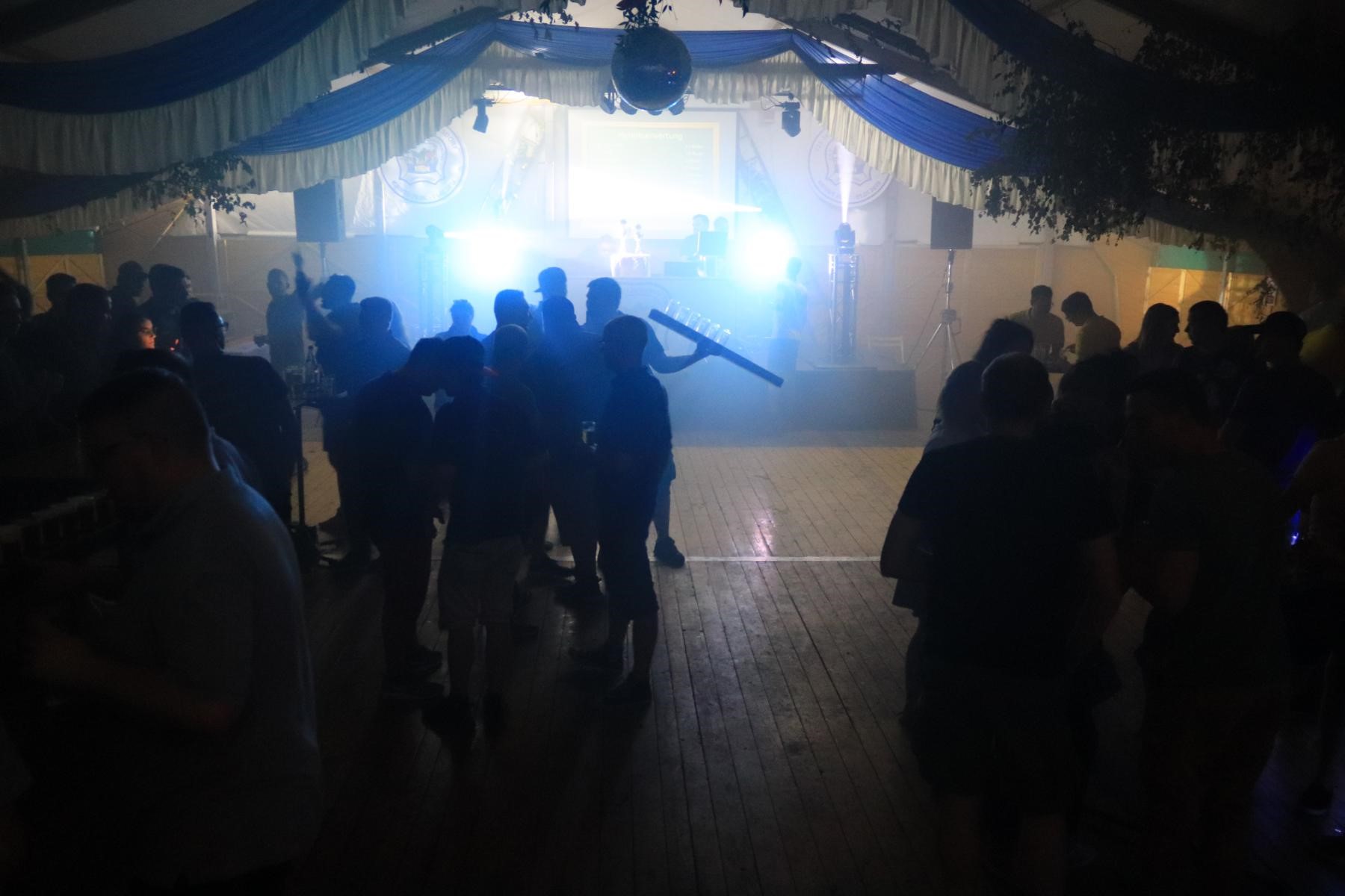 Festzelt des JGV Lannesdorf 2019