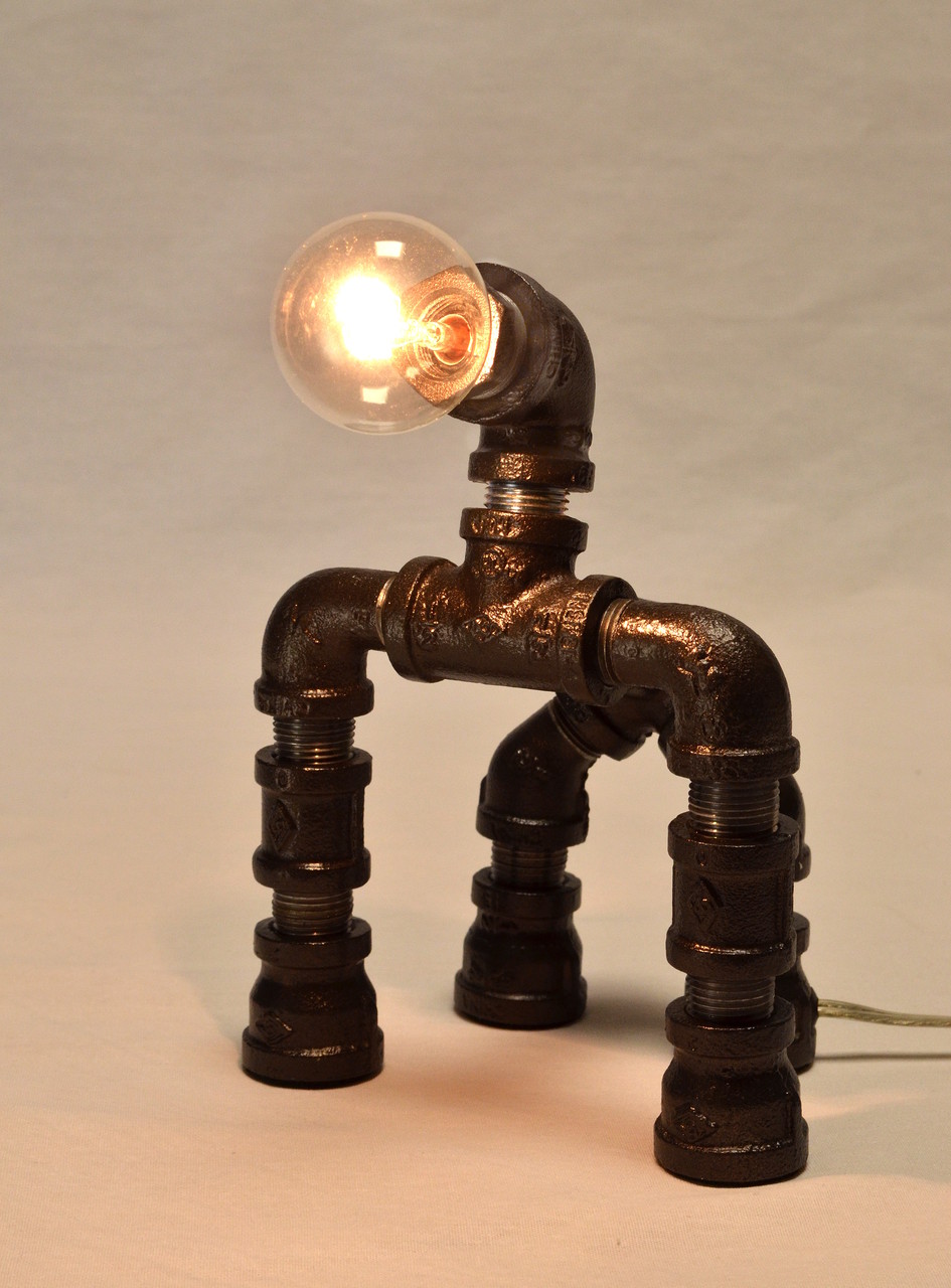 Guerrillamp stands proud with his Oil-Rubbed Bronze patina.