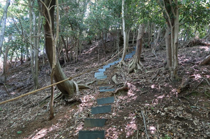 千丈嶽への登り階段