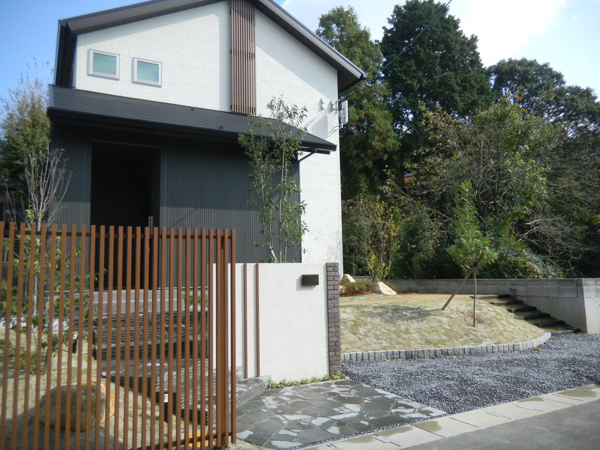 外構　エクステリア　カーポート　フェンス　ブロック　岡山市