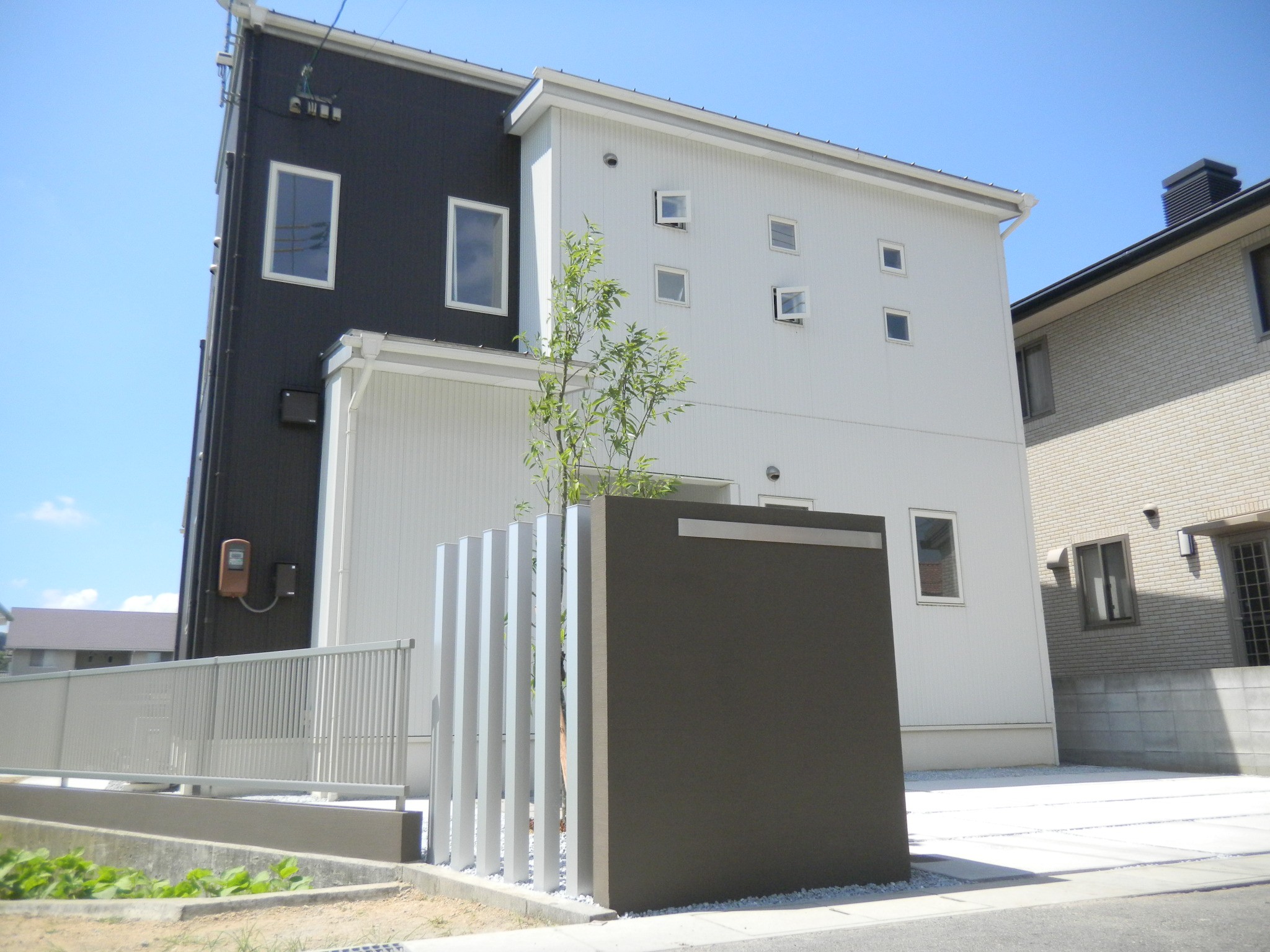 外構　エクステリア　ブロック塀　石張り　フェンス　倉敷市