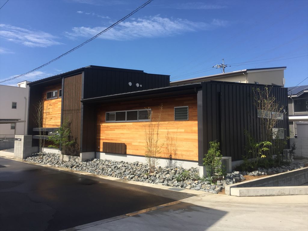 外構　エクステリア　ブロック塀　砕石　庭　岡山市