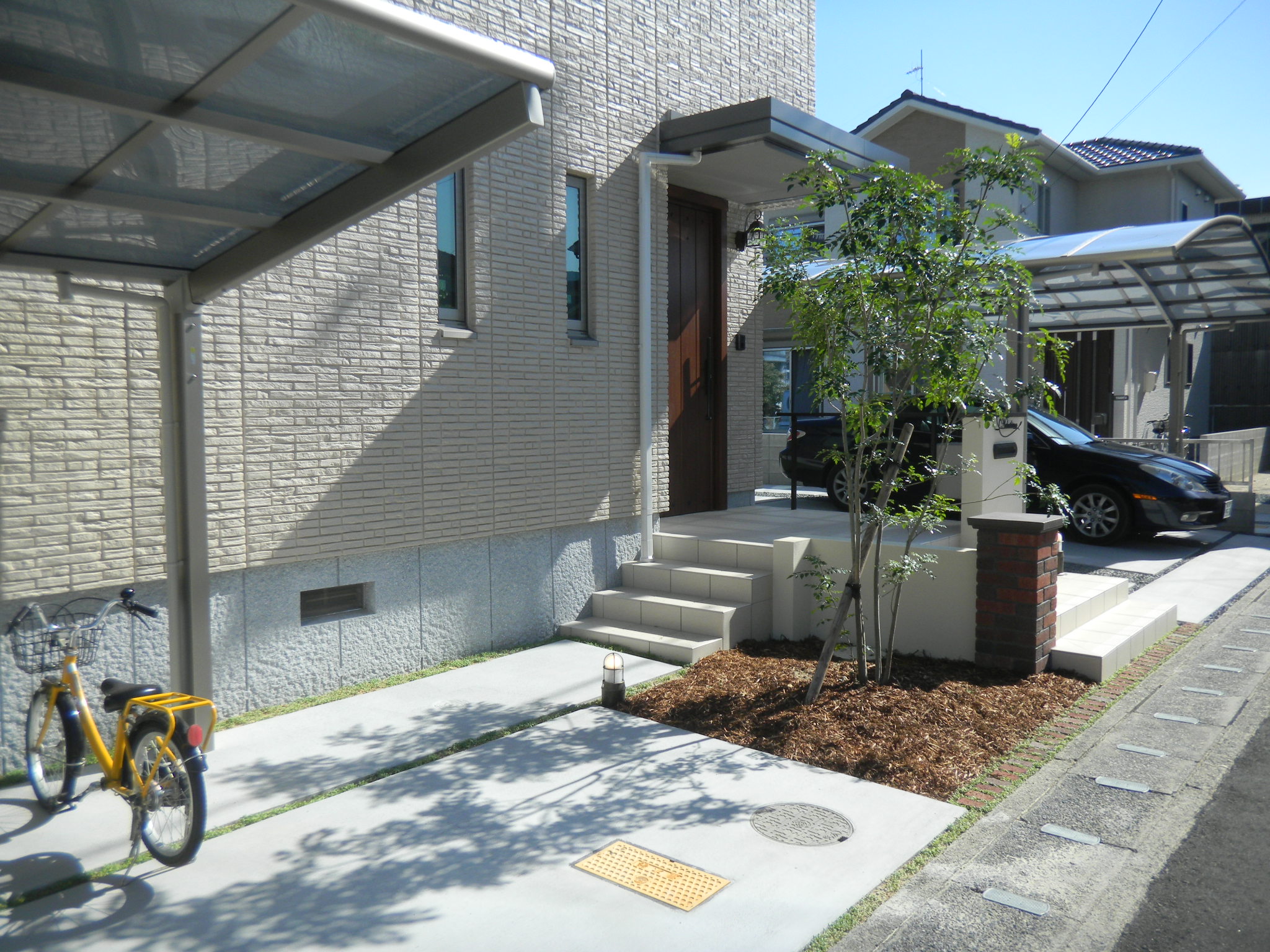外構　エクステリア　庭　デッキ　テラス　カーポート　ブロック塀　タイル　レンガ　岡山市