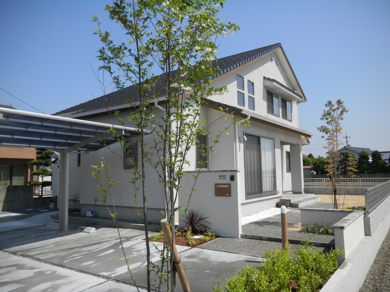 外構・エクステリア・庭・カーポート・ブロック塀　岡山市