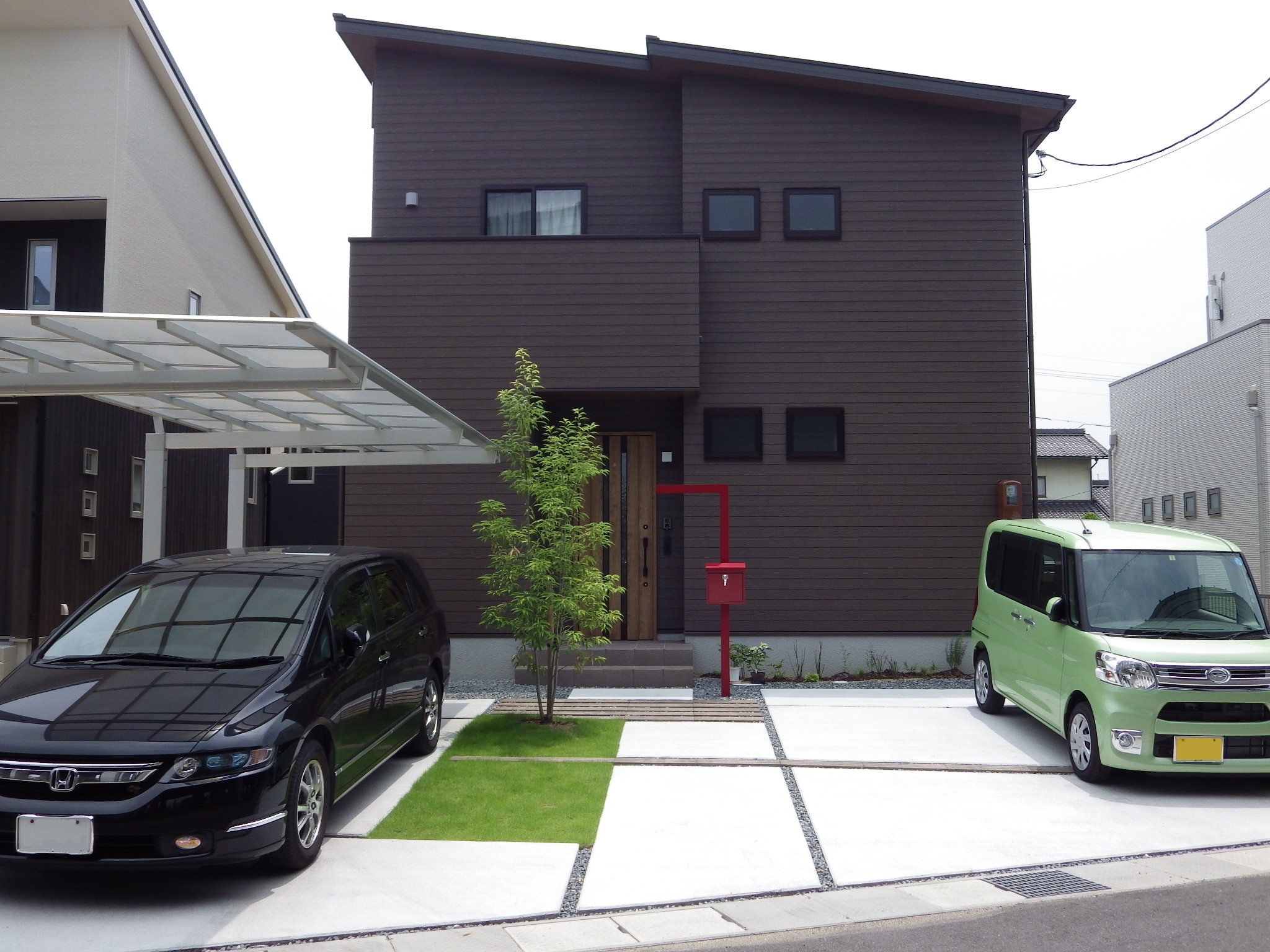 外構　エクステリア　カーポート　コンクリート平板　倉敷市