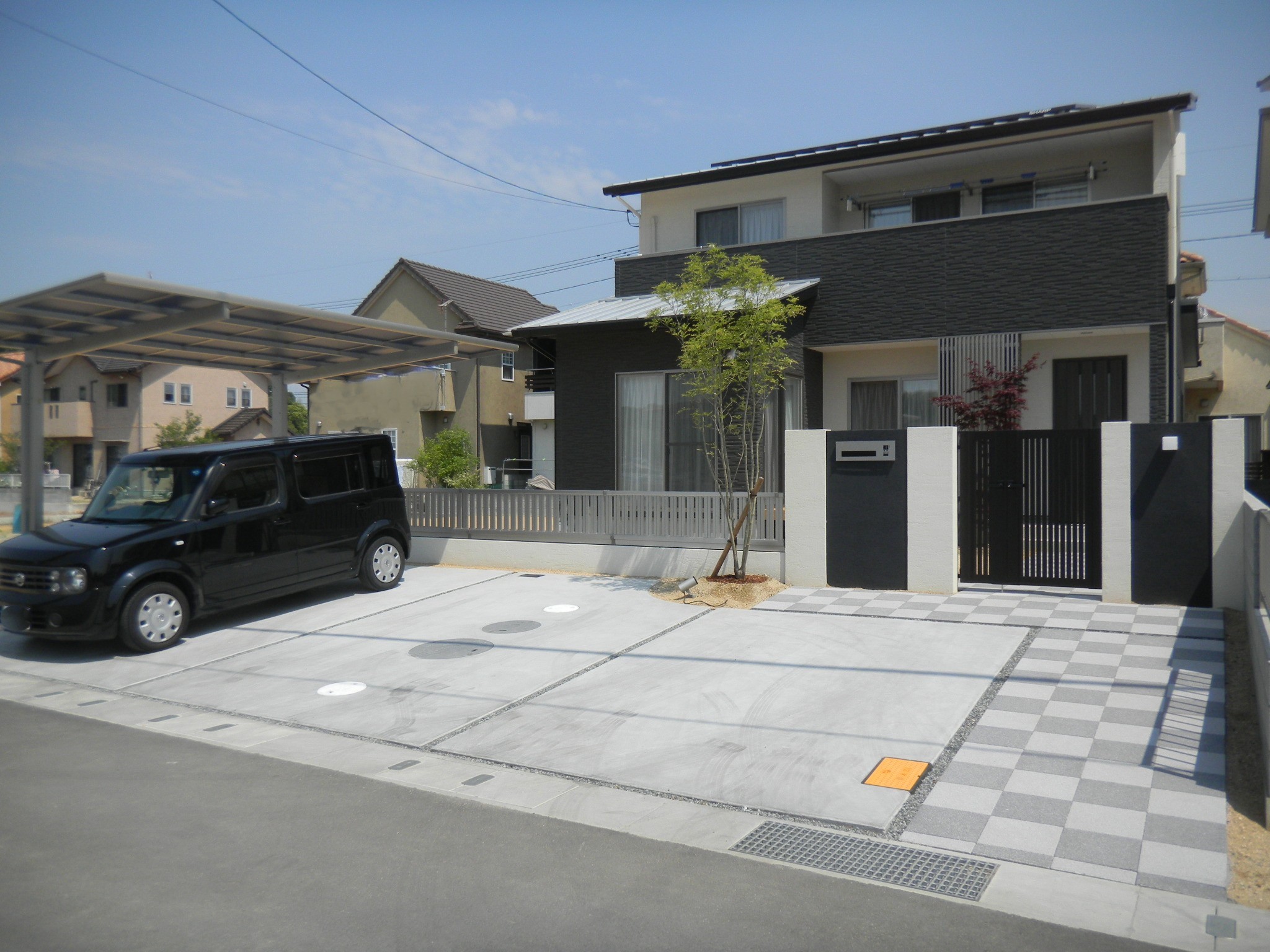 外構　エクステリア　カーポート　ブロック塀　フェンス　コンクリート平板　岡山市