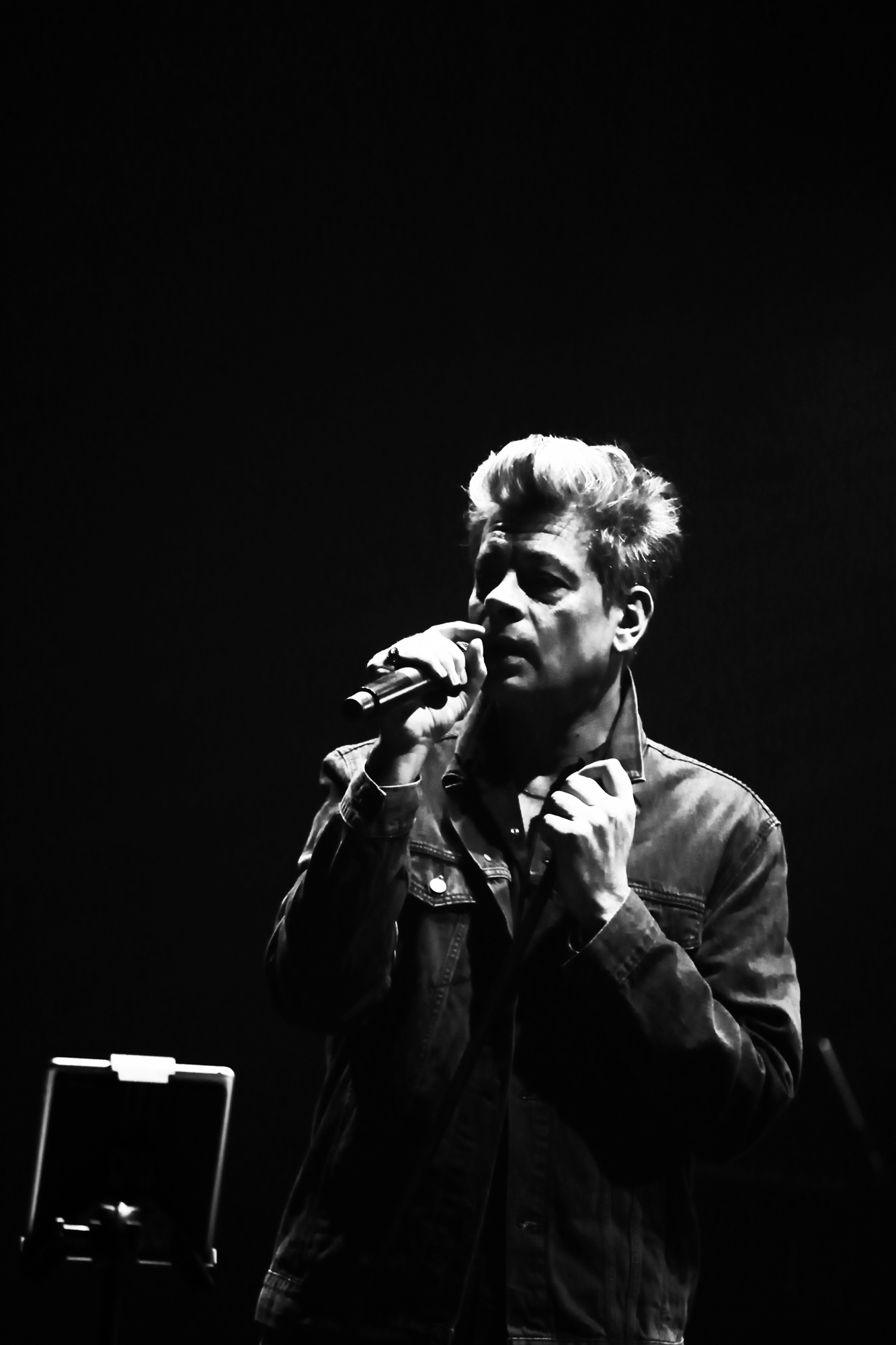 Benjamin Biolay - La Cité des Congrès, Nantes. © Clémence Rougetet