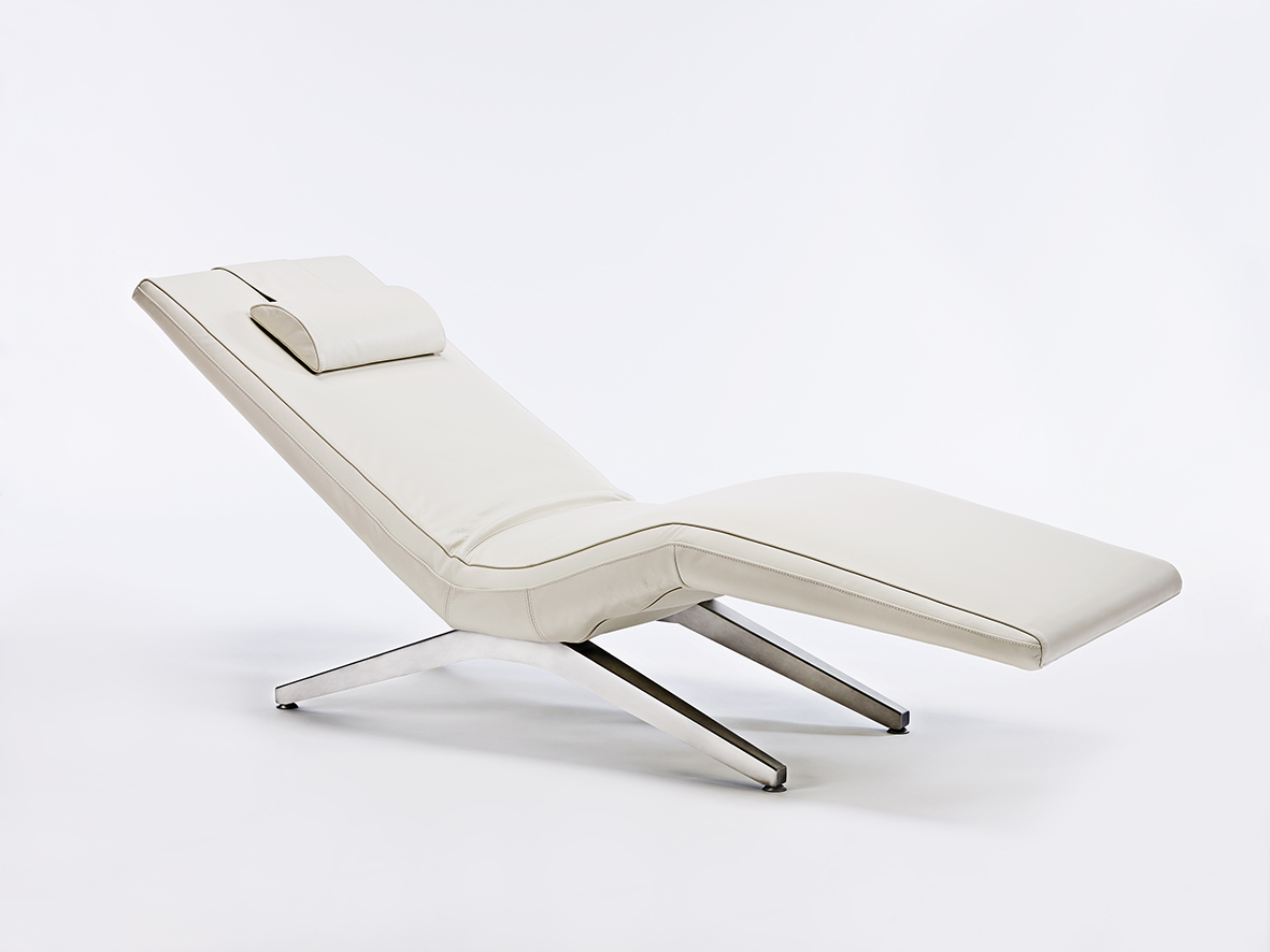 Loftline , die "LOUNGE QUEEN" von LOFTLINE