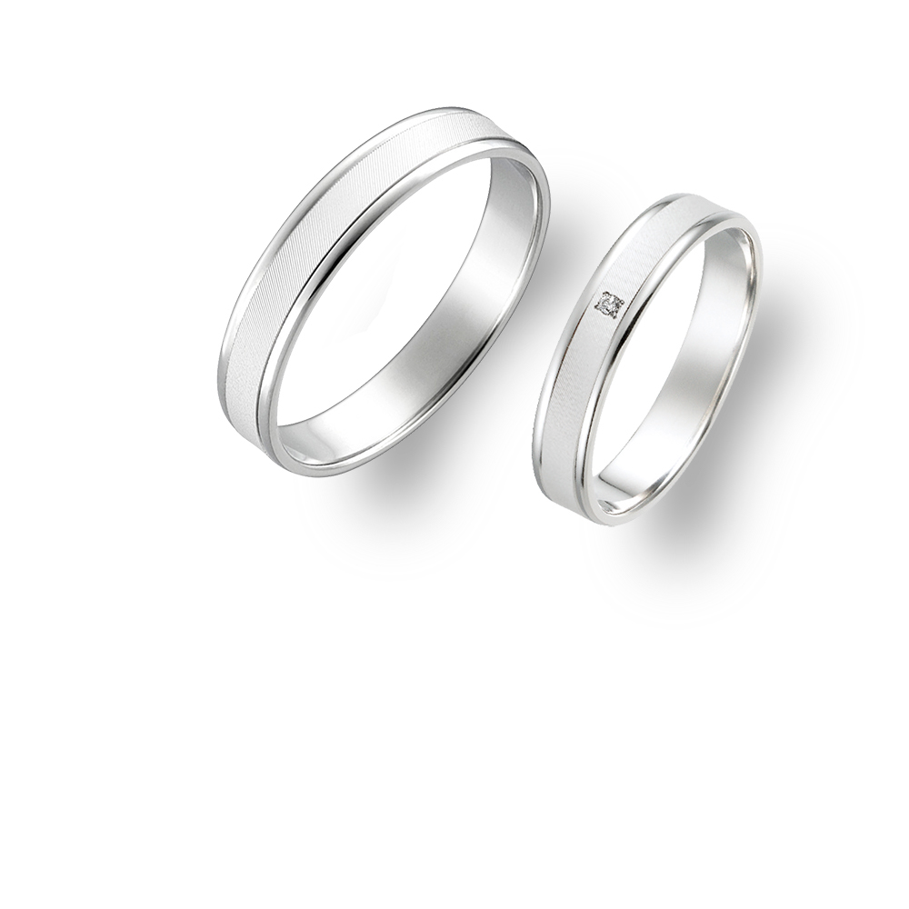 Ailes13_14 Pt900 幅3.5mm￥74,250,D付き 幅3.5mm¥78,210 合計¥152,460（税込）納品時内面文字彫りサービス