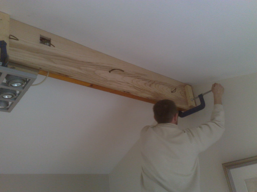 This side being un-clamped