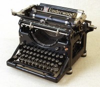 Machine à écrire Underwood
