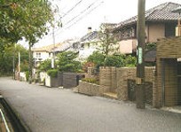 竹の台戸建て住宅が並んでいる様子の写真