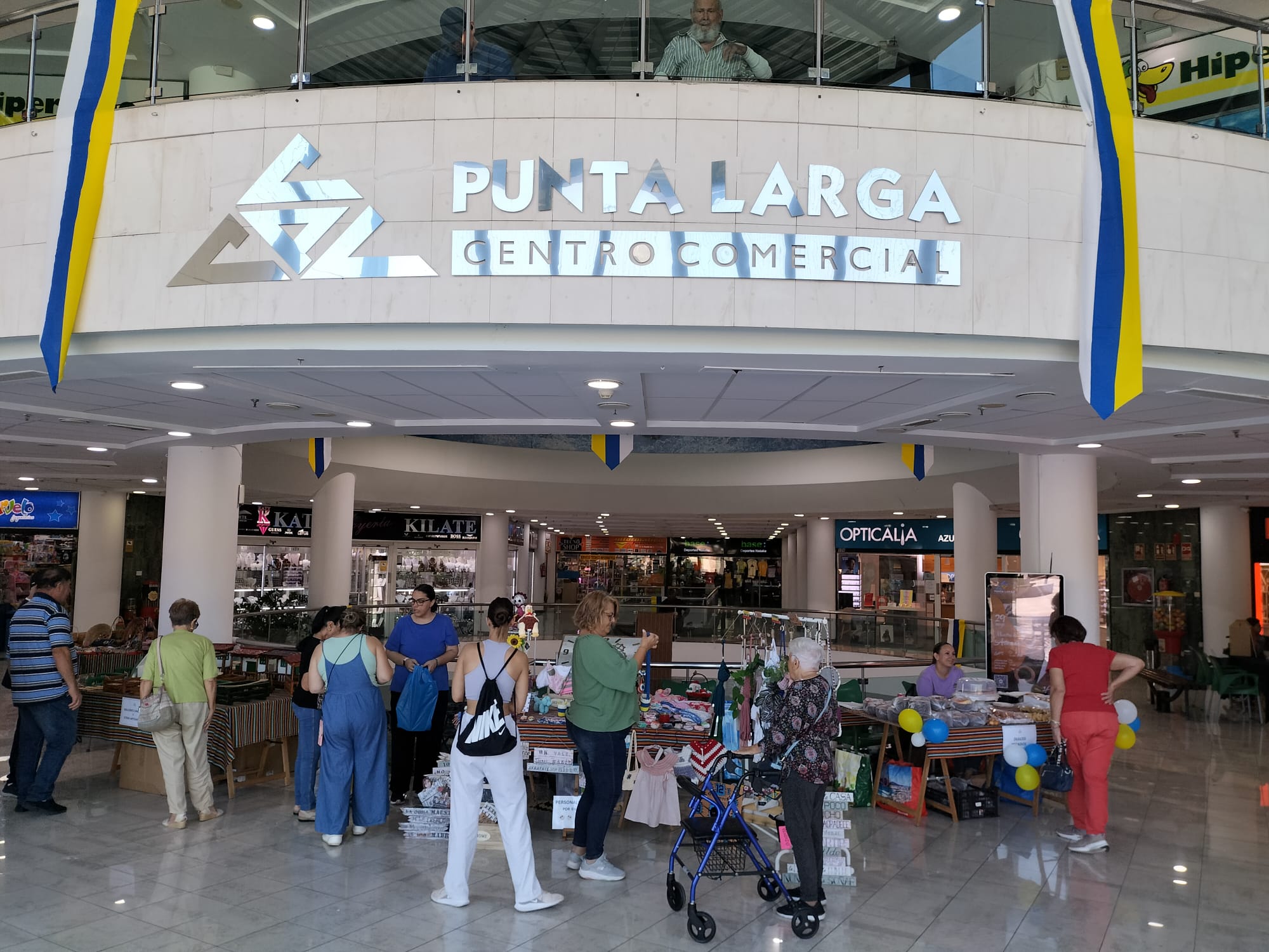 Artesanos locales en Candelaria - Muestra de Artesanía 2024 del CC Punta Larga