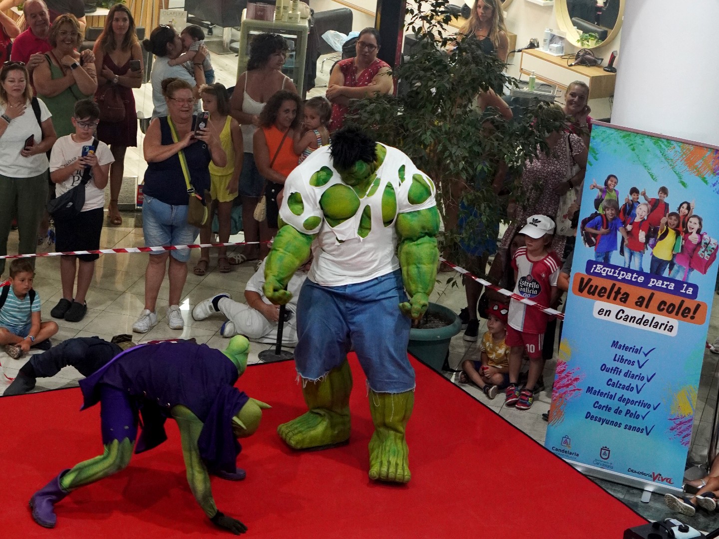 Show de superhéroes - Centro Comercial Punta Larga