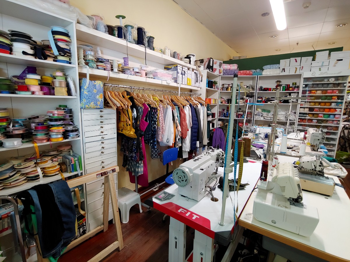 Mercería y arreglos de ropa Ana en Candelaria - Centro Comercial Punta Larga