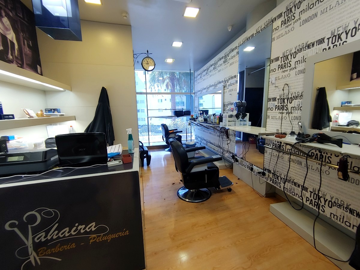 Barbería Peluquería Yahaira en Candelaria - Centro Comercial Punta Larga