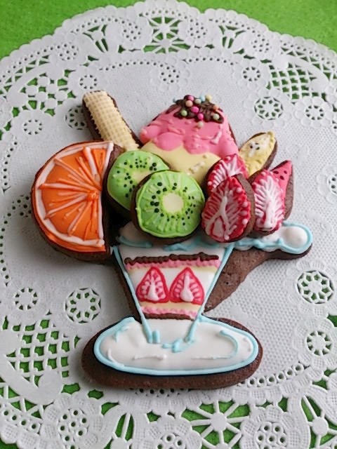 アトリエ Sugarcraft Pure主宰 鈴木紀恵KIE シュガークラフト