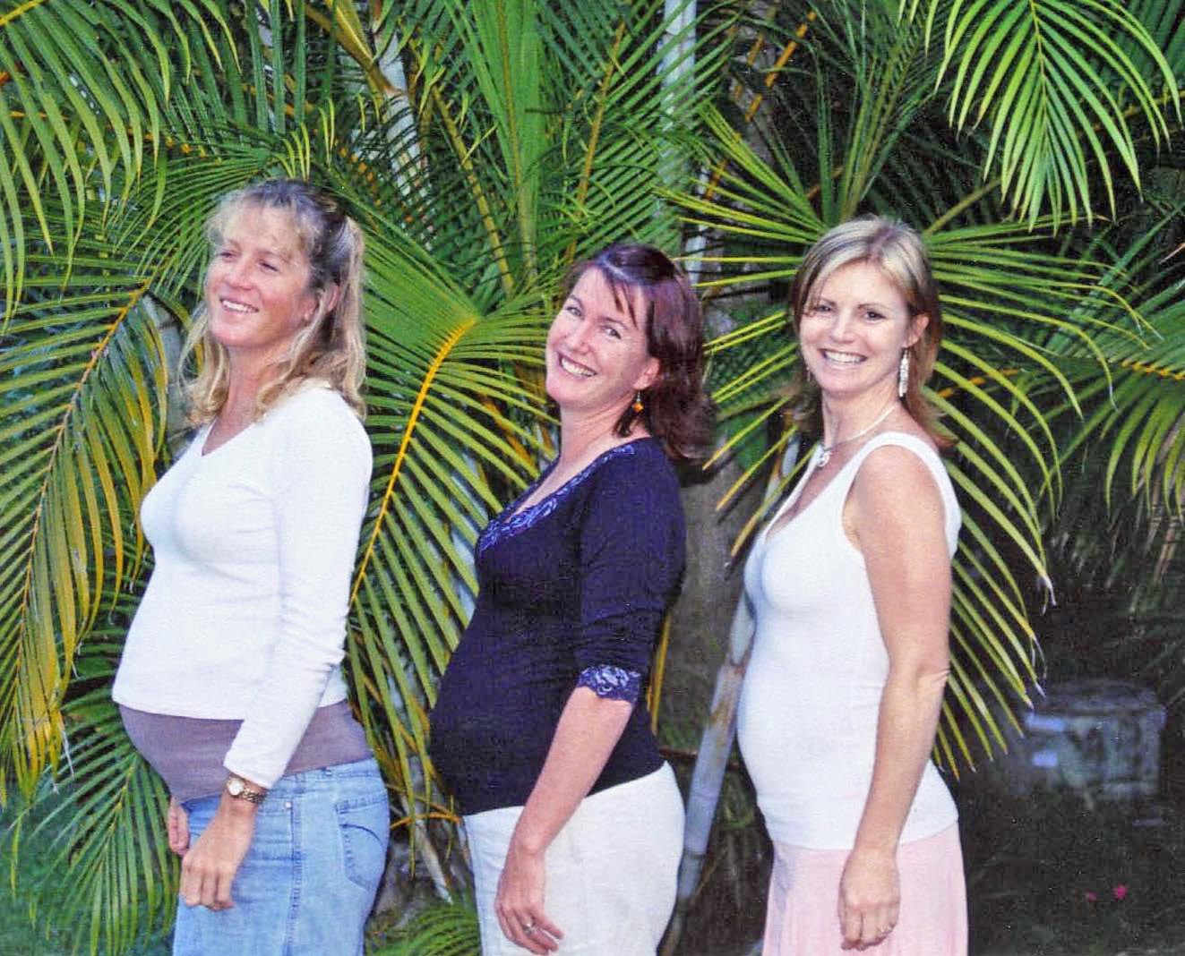  Three besties pregnant, 5 children?
