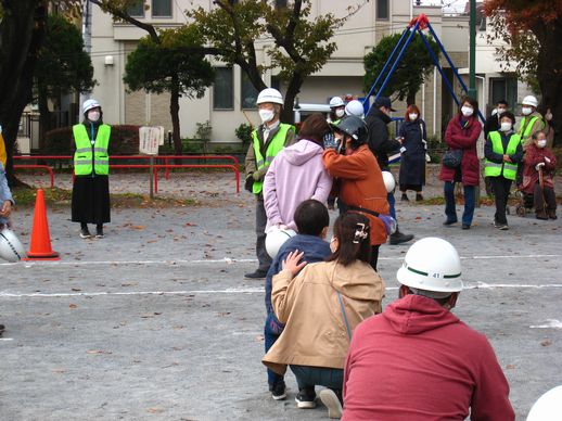 通報訓練　伝言はゆっくりと正確に伝えます