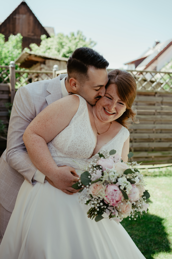 Annika & Nico - wenn Liebe und Lachen sich treffen… 