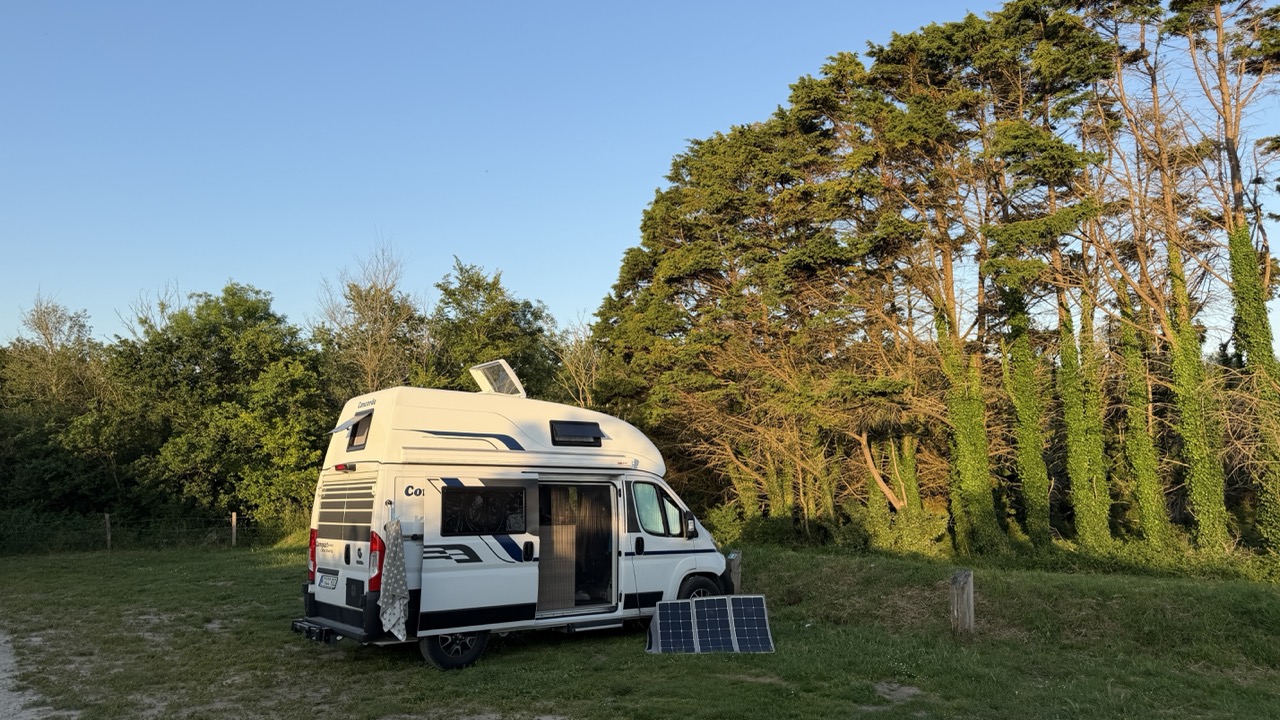 $1409 Frankreich - Bretagne, Strandtag