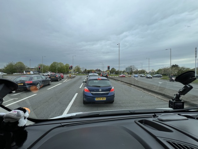 #910 Einmal quer durch England