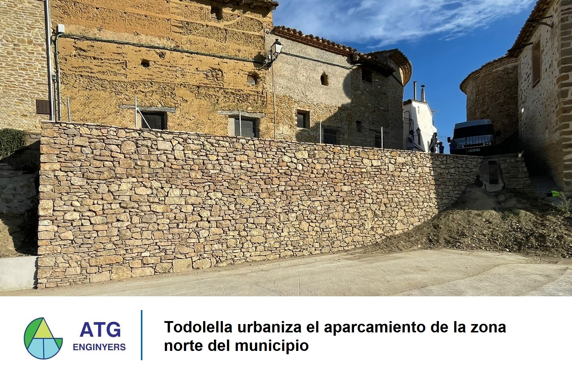 Urbanización aparcamiento zona norte - Todolella