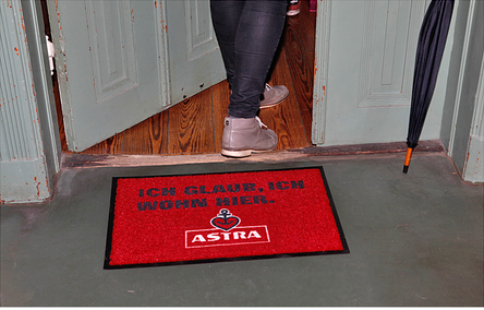 Merchandising und Promotion für Astra Bier, Idee, Konzeption und Text von Jana Mohr