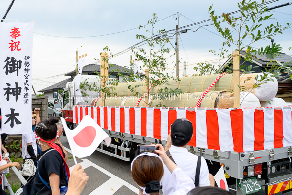 建築写真家林政司が撮影した神宮式年遷宮御神木奉迎送の可児市土田白鬚神社での撮影写真作品です。