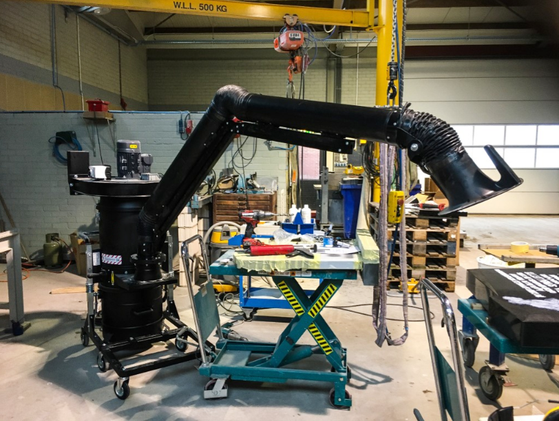 AirMex FAB-40 Punktabsaugung im Praxiseinsatz in der Werkstatt