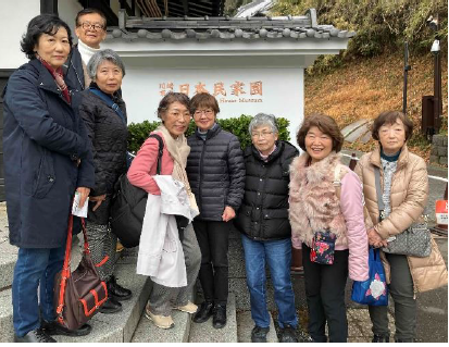社会探訪クラブでは日本民家園や岡本太郎美術館を探訪しました