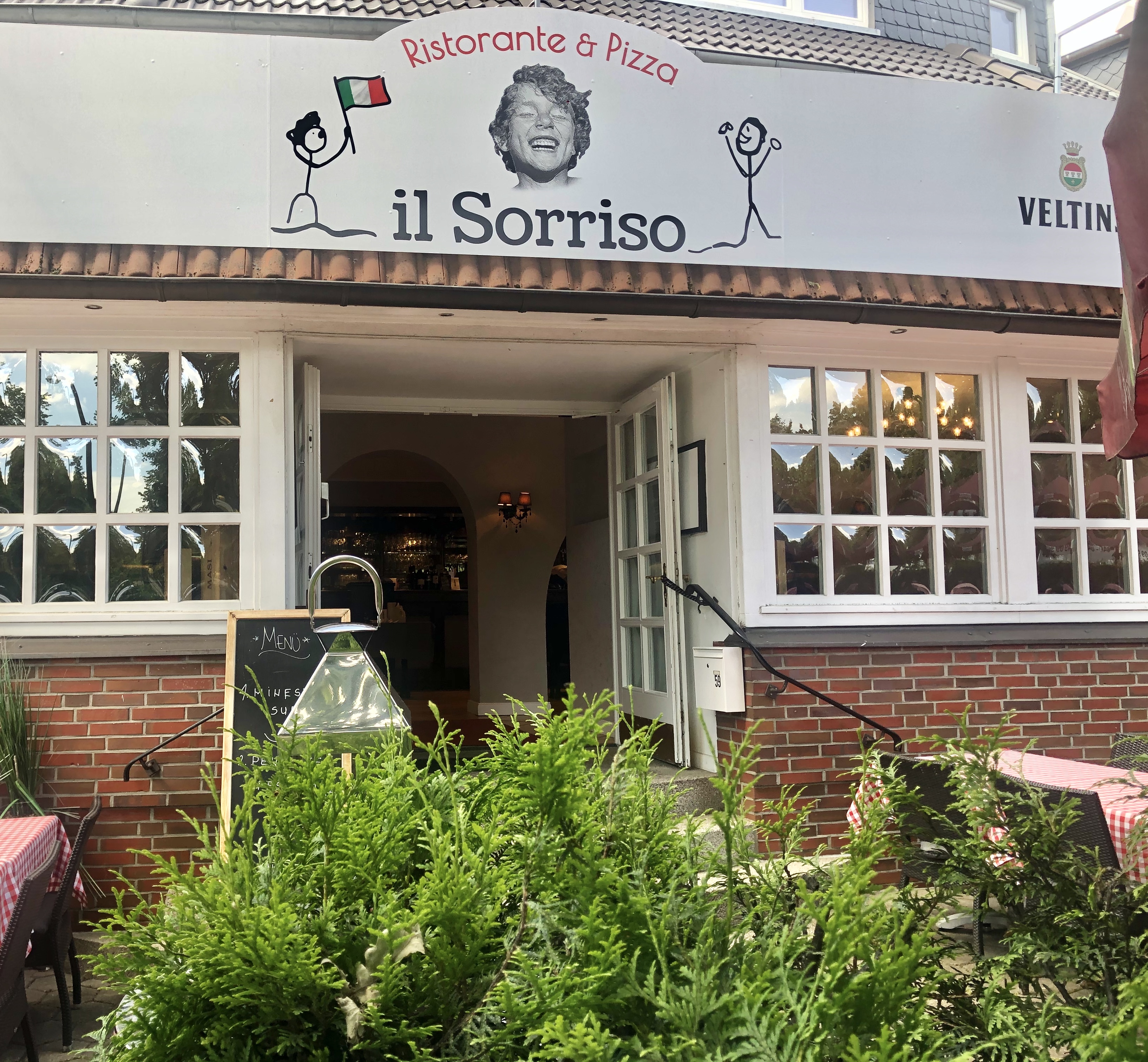Il Sorriso Der Gemutliche Italiener In Sasel Alsterjungs Restauranttester Italienische Restaurants