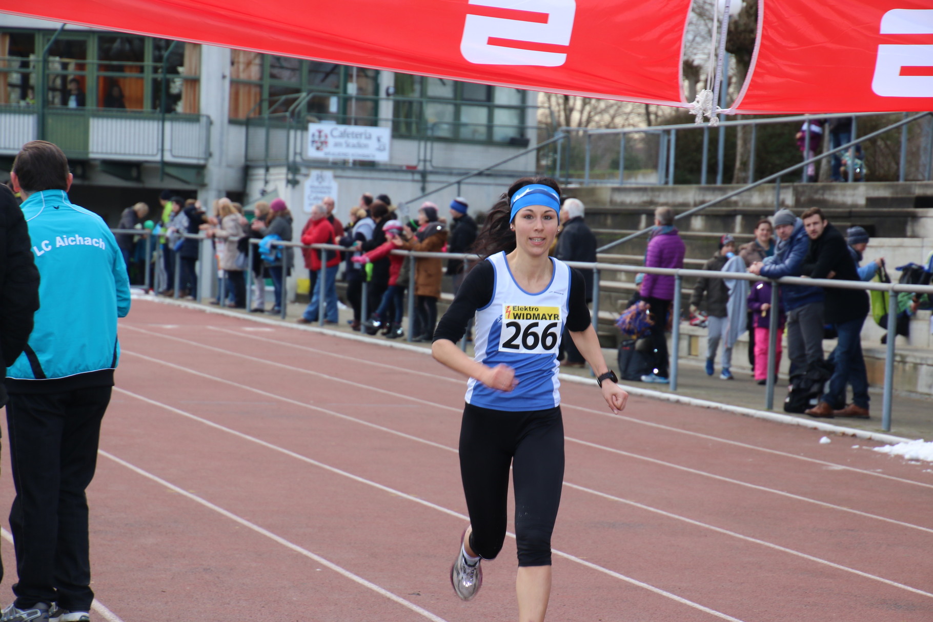 2.Platz Frauen: Hoppmair Elisabeth PTSV Rosenheim