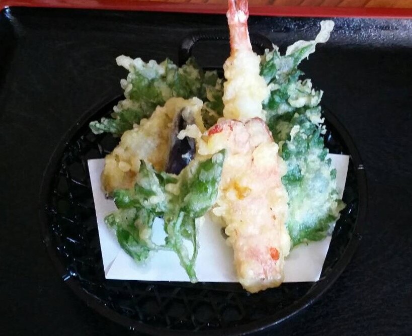 天ぷら（海老、旬の山菜・きのこ等）