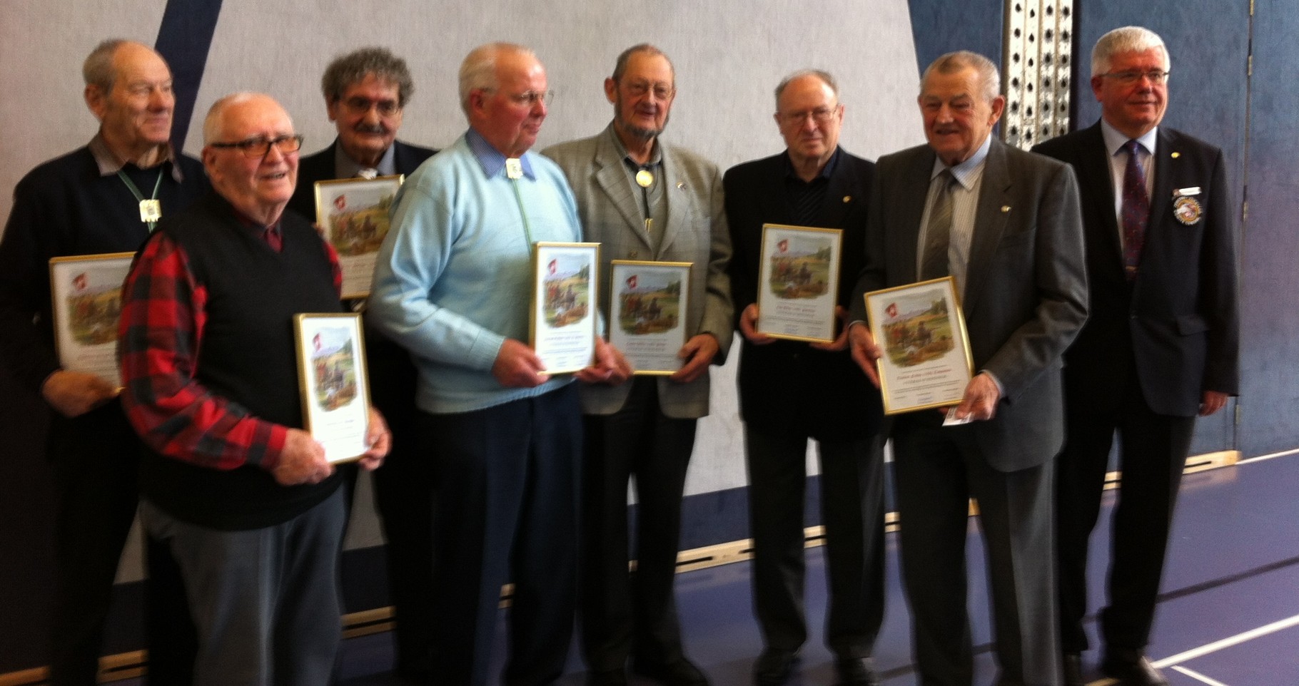 Vétérans d'honneur (80 ans et plus, 10 ans de sociétariat)