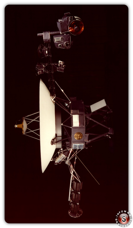 Voyager 1 (con il disco d'oro applicato su un lato)