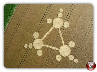 Crop circles - Standdaarbuiten nr Oudenbosch The Netherlands 2013