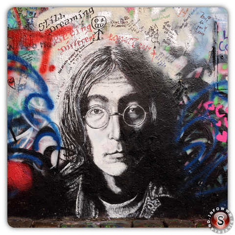 John Lennon murales