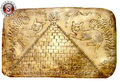Placca d'oro con piramide di Padre Carlo Crespi