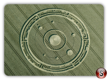 Crop circles  -Maiden Castle Dorset UK 2015