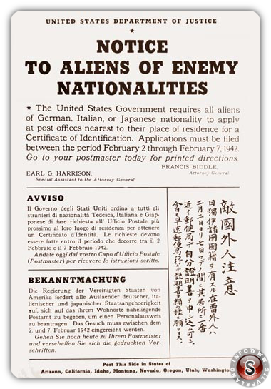 Uno dei tanti manifesti affissi lungo le coste della California nel Febbraio 1942, in cui si avvisavano gli stranieri nella loro lingua di richiedere un certificato d'identitá