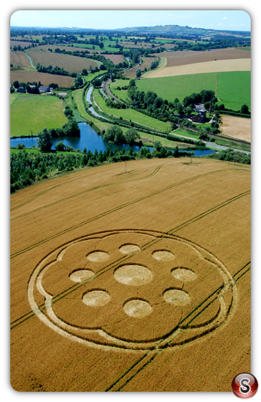 Crop circles - Wilton Water Wiltshire 2007