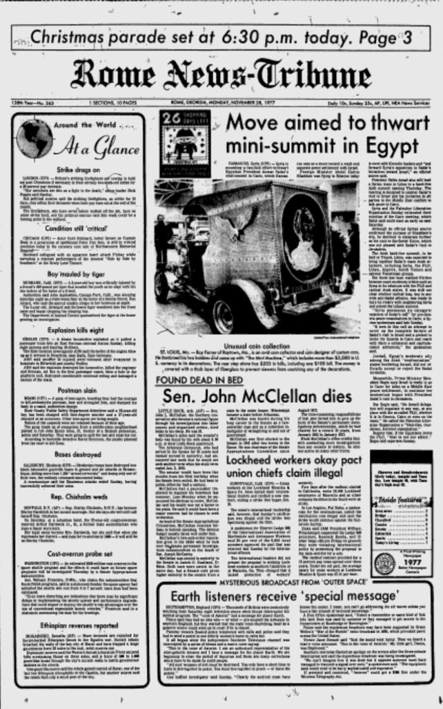 Rome News-Tribune, 28/11/1977 - Earth listeners receive "special message"