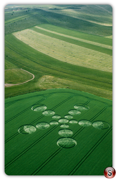 Crop circles - Beckhampton Gallops Wiltshire 2001