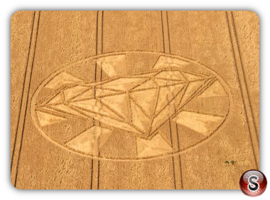 Crop circles Yatesbury near Beckhampton Wiltshire 2008