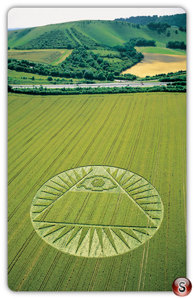 Crop circles - Highclere Hampshire 2002